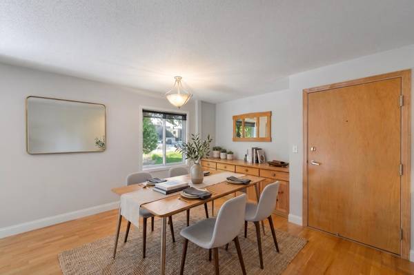 4820 Park Commons DR #235, Saint Louis Park, MN 55416