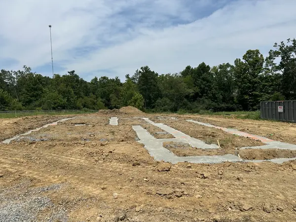 7528 Shoal Mill Pt, Fairview, TN 37062
