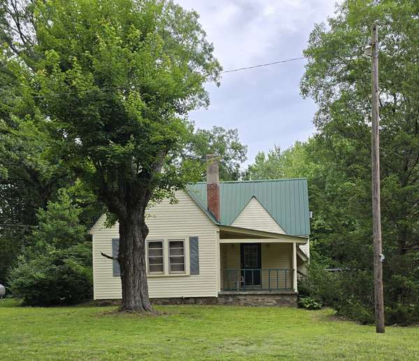 176 Parks Rd, Monteagle, TN 37356