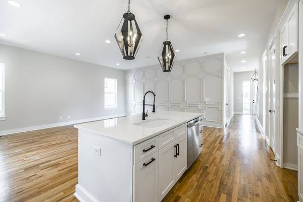 3109A Curtis St, Nashville, TN 37218