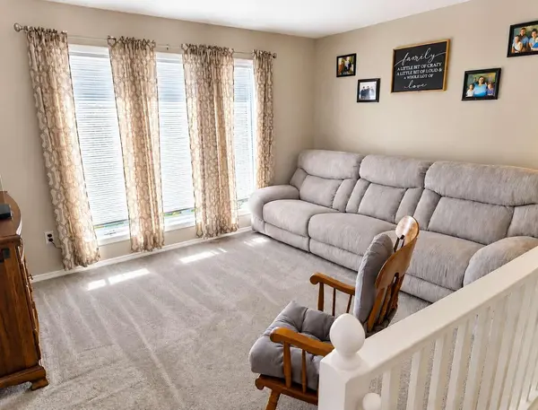 89 James River RD, Kimberling City, MO 65686