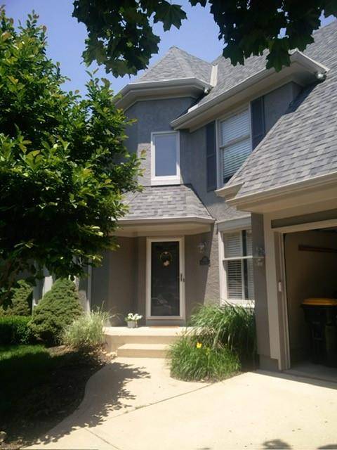 6355 Walker ST, Shawnee, KS 66218