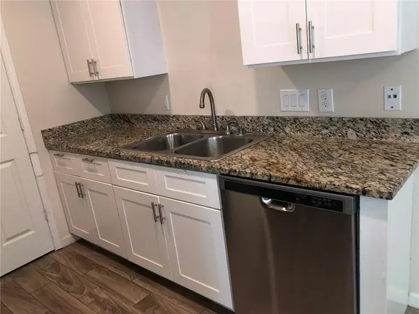 407 Vista West CT, Bastrop, TX 78602