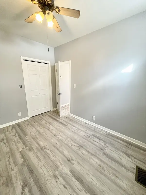 2333 W Ohio ST, Chicago, IL 60612