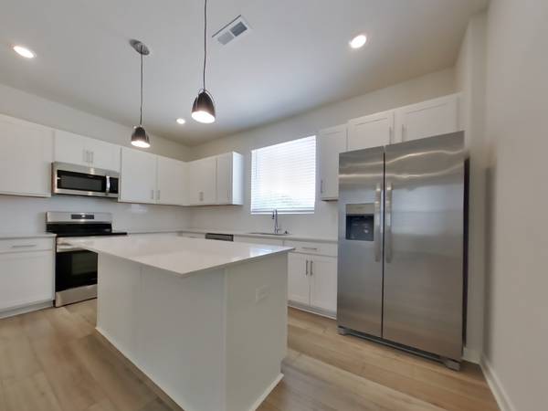 372 Park Glen Dr, Mount Juliet, TN 37122