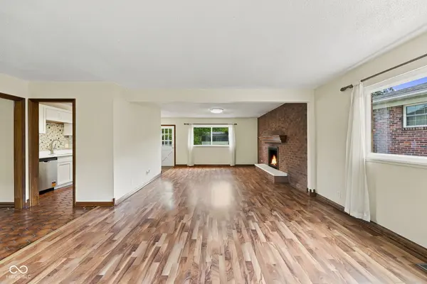5803 Elaine ST, Indianapolis, IN 46224