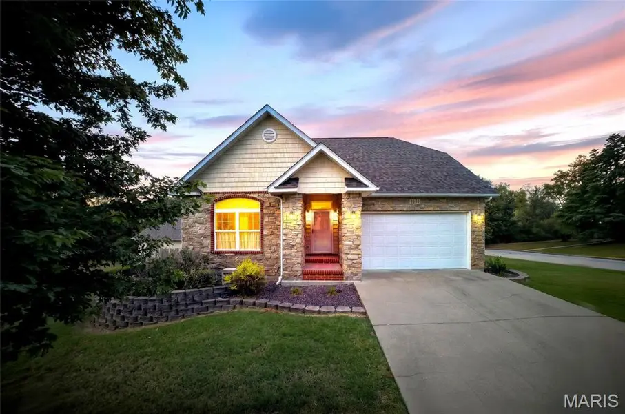 1635 Yale AVE, Rolla, MO 65401