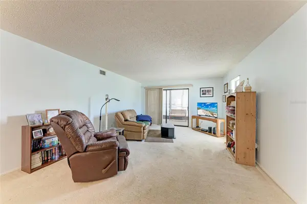 5400 34TH ST W #A10, Bradenton, FL 34210