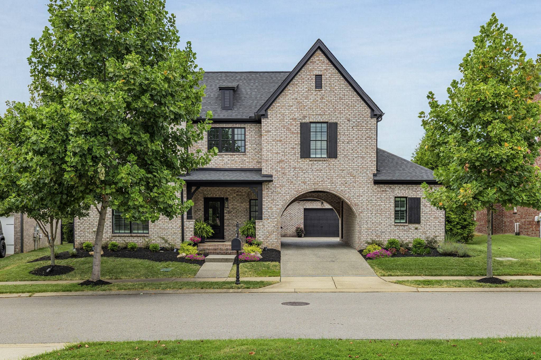 724 Fontwell Ln, Franklin, TN 37064
