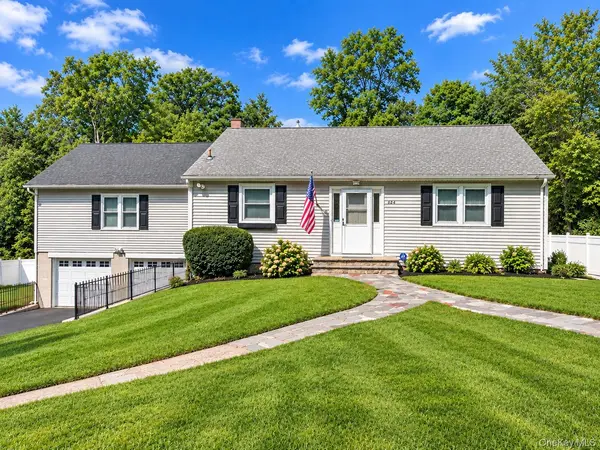 624 Mt View RD, Peekskill, NY 10566