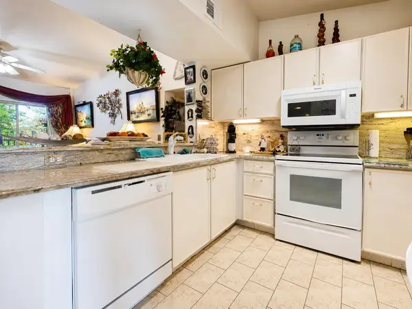 8294 KEY ROYAL CIR #1631, Naples, FL 34119