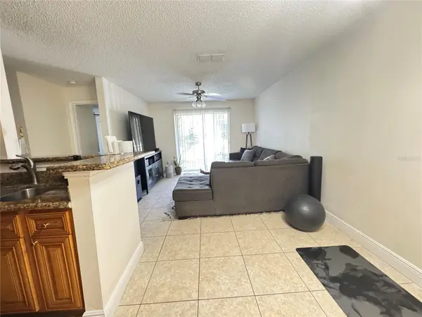 2504 GRASSY POINT DR #202, Lake Mary, FL 32746