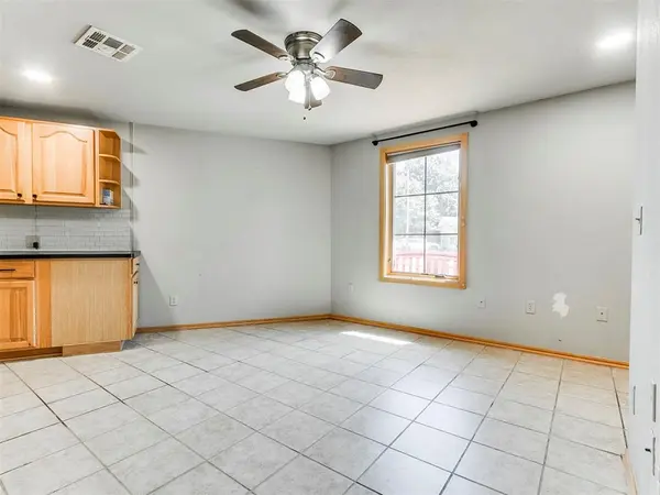 326 Atterberry DR, Norman, OK 73071