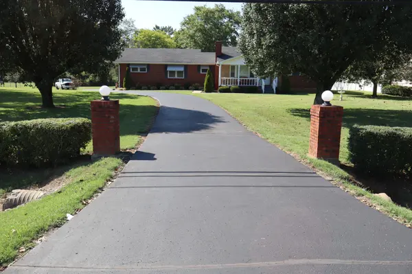 3922 Hunters Point Pike, Lebanon, TN 37087