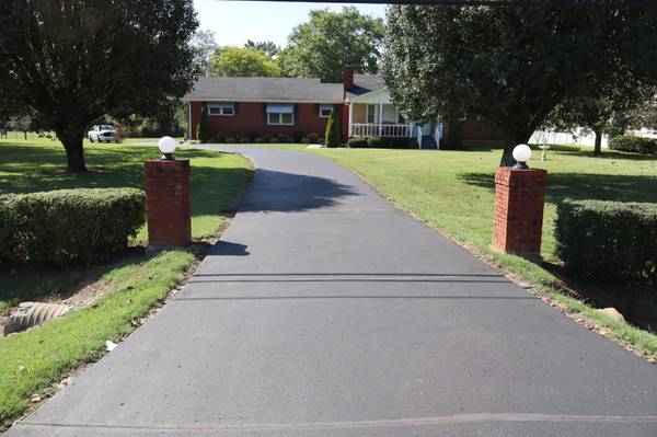 3922 Hunters Point Pike, Lebanon, TN 37087