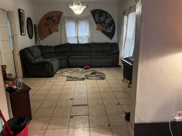 1306 S Santa Fe, Wichita, KS 67211