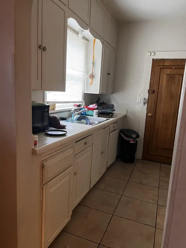 1306 S Santa Fe, Wichita, KS 67211