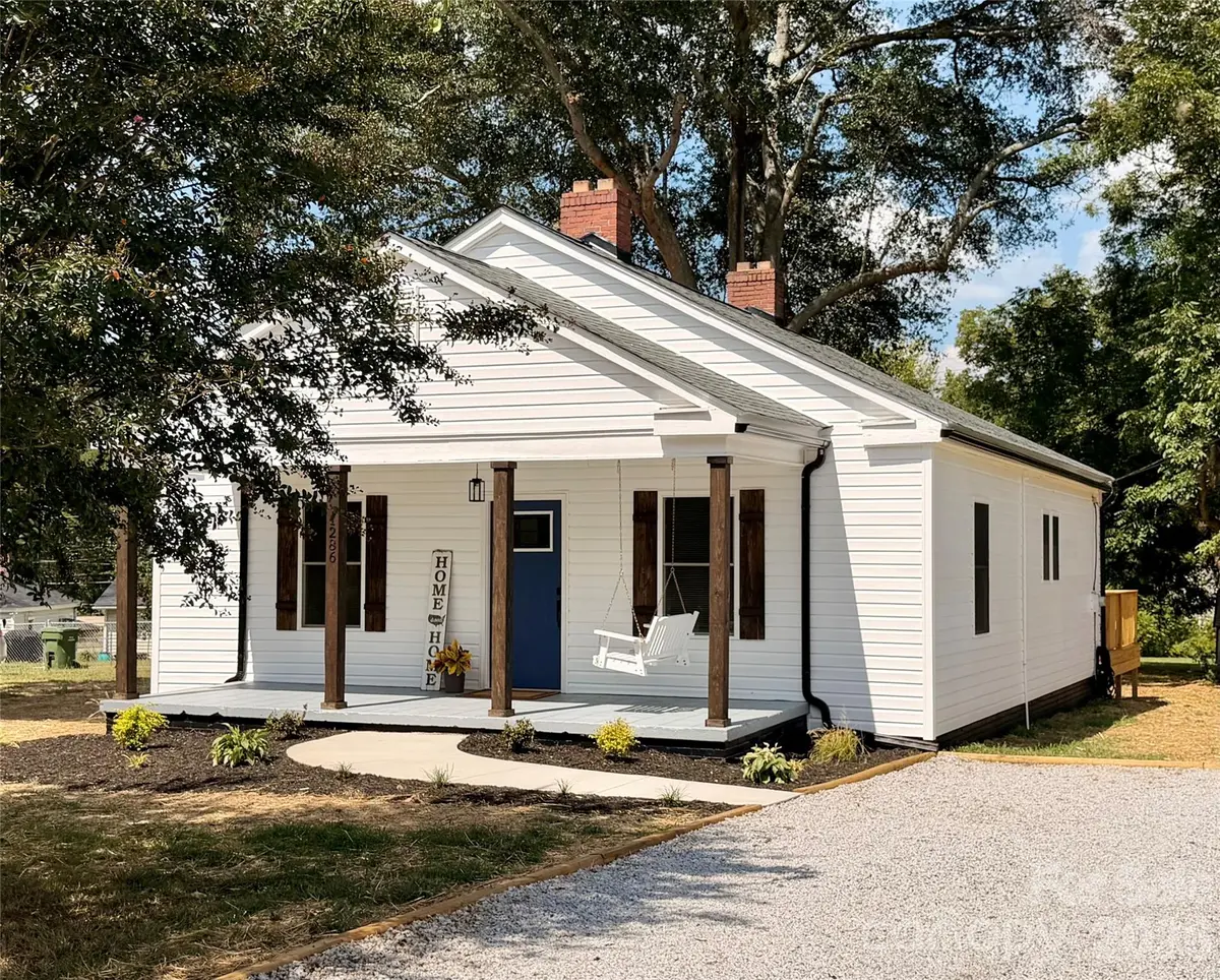1286 Elmwood AVE, Lancaster, SC 29720