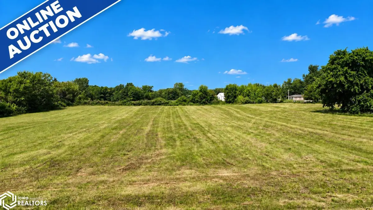3359 243rd AVE, Keokuk, IA 52632