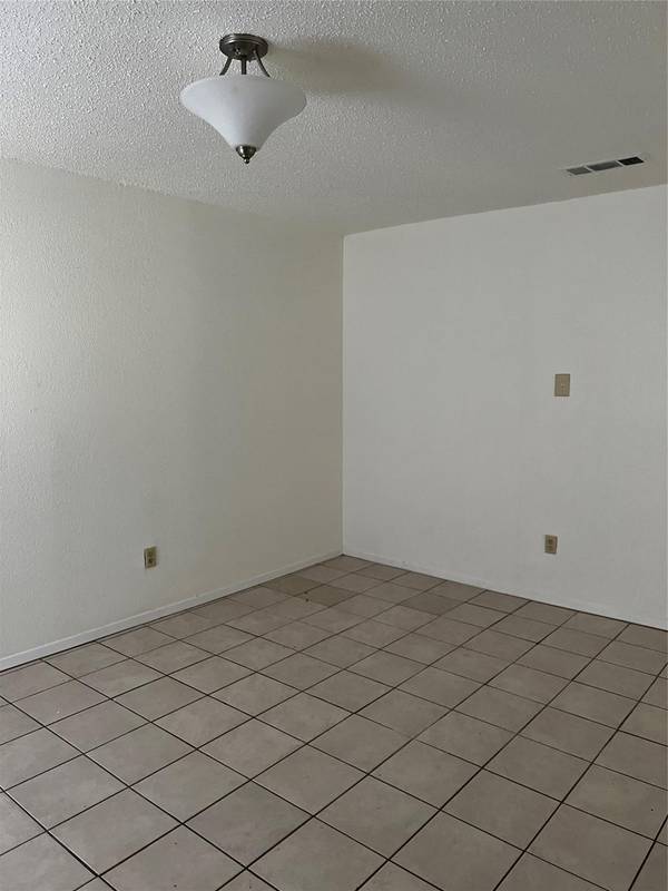 5406 Atascosa DR #A, Austin, TX 78744