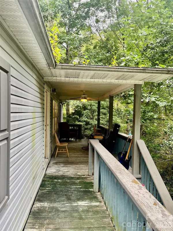 2294 Shulls Mill RD, Boone, NC 28607