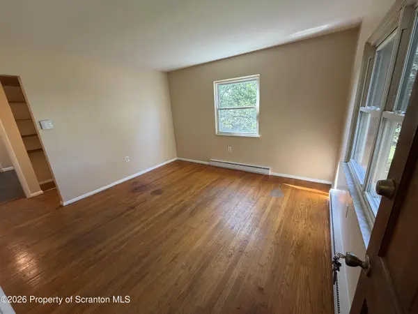418 Pear ST #1st Floor, Scranton, PA 18505