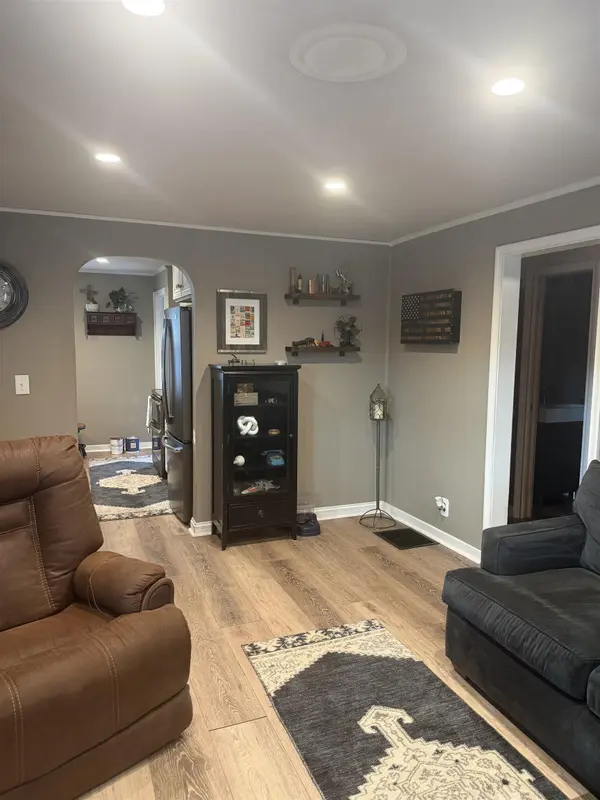 54208 Ironwood RD, South Bend, IN 46635