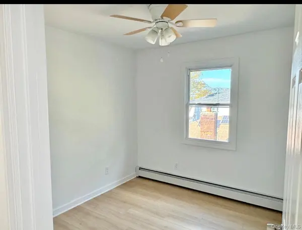 1515 209th ST #3, Bayside, NY 11360