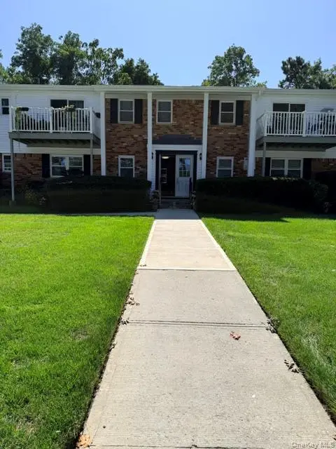 260 Waverly AVE #72, Patchogue, NY 11772