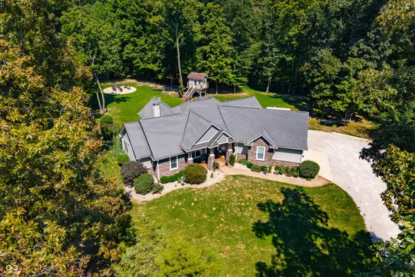 8700 W Georgetown RD, Columbus, IN 47201