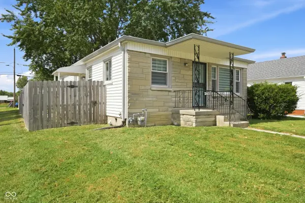 202 N 18th AVE, Beech Grove, IN 46107