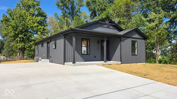 302 Moore ST, Crothersville, IN 47229