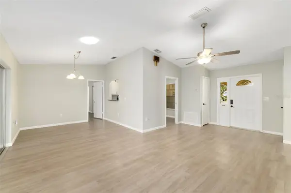 3905 SANDPOINTE DR, Bradenton, FL 34205