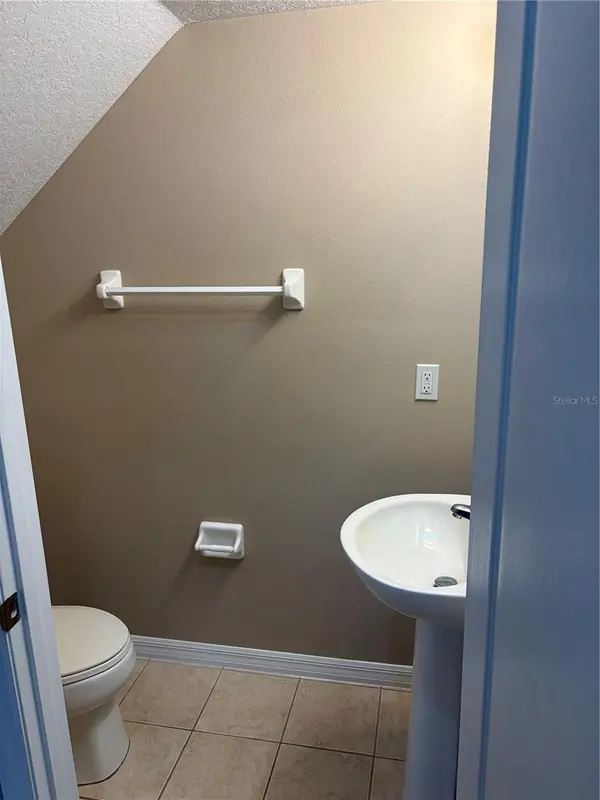 2017 PORTCASTLE CIR, Winter Garden, FL 34787
