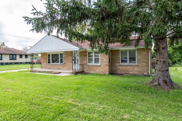 618 N Oplaine RD, Gurnee, IL 60031