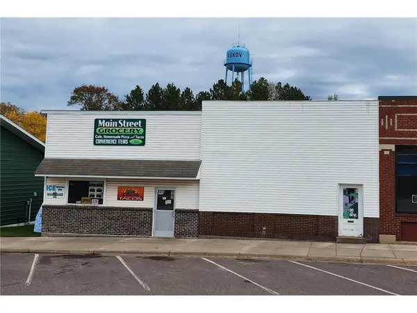 6355 Kobmagergade, Askov, MN 55704