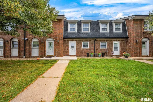 1900 S 2ND AVE #6, Morton, IL 61550