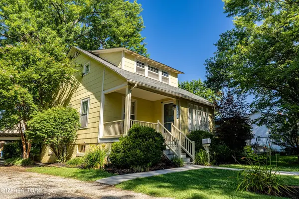 1323 Remsen St, Alcoa, TN 37701