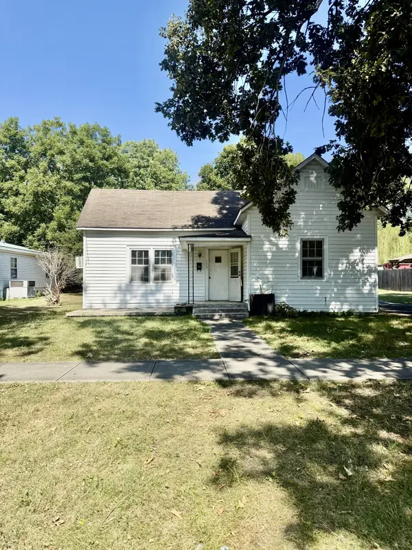 503 E Grundy St, Tullahoma, TN 37388