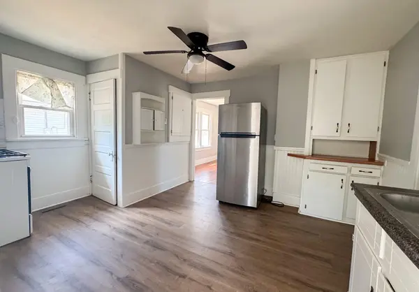 2106 W Webster ST, Springfield, MO 65802
