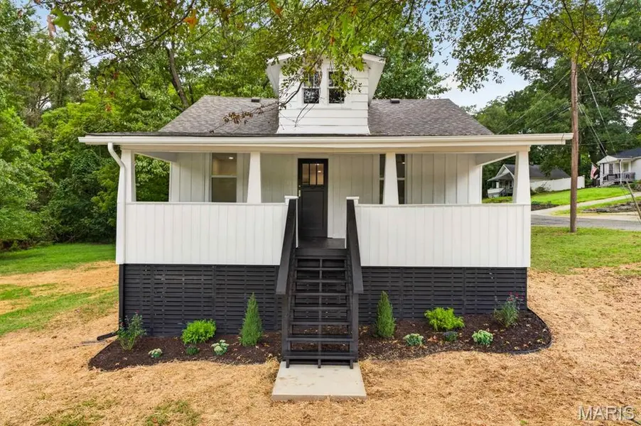 501 Jefferson ST, Edwardsville, IL 62025