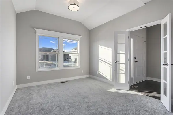 7200 NE 112th ST, Kansas City, MO 64156