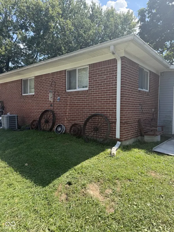 3902 Aurora ST, Indianapolis, IN 46227