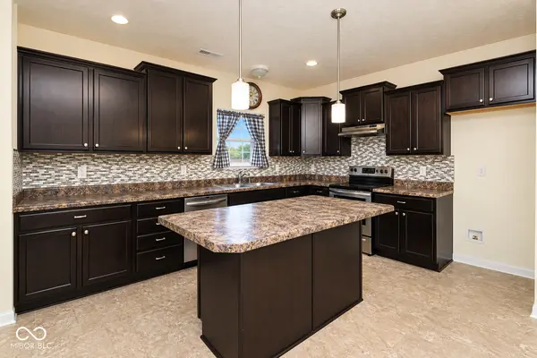 7214 Moultrie DR, Indianapolis, IN 46217