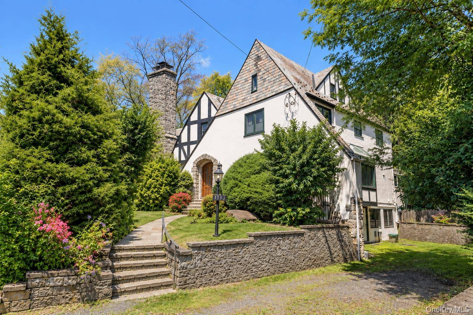 133 Bon Air AVE, New Rochelle, NY 10804