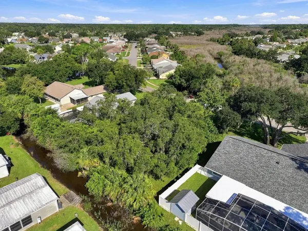 1236 WAYNE AVE, New Smyrna Beach, FL 32168