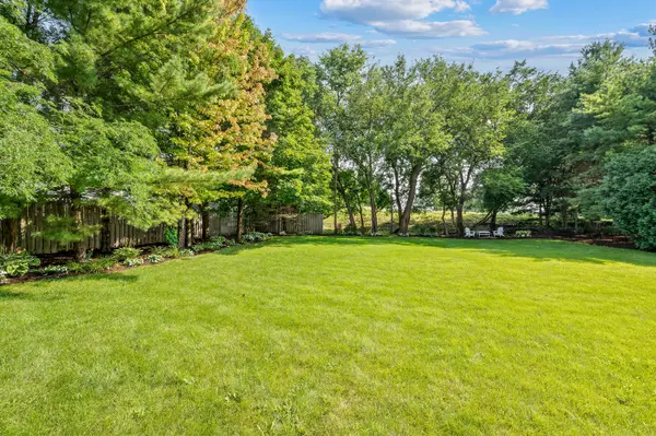 2303 Old Glenview RD, Wilmette, IL 60091