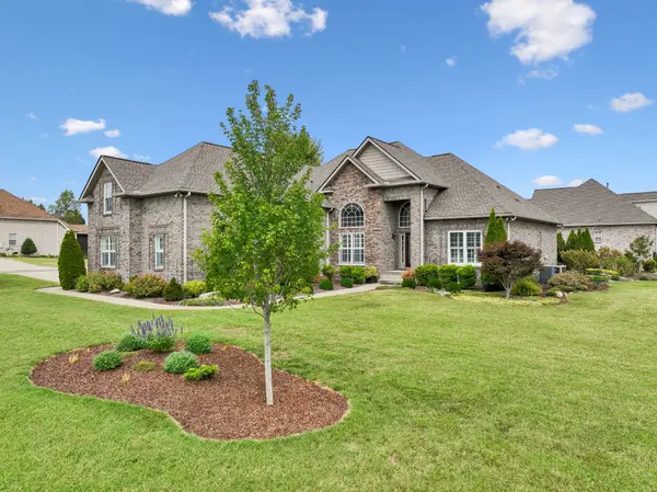 1019 Blue Jay Way, Gallatin, TN 37066