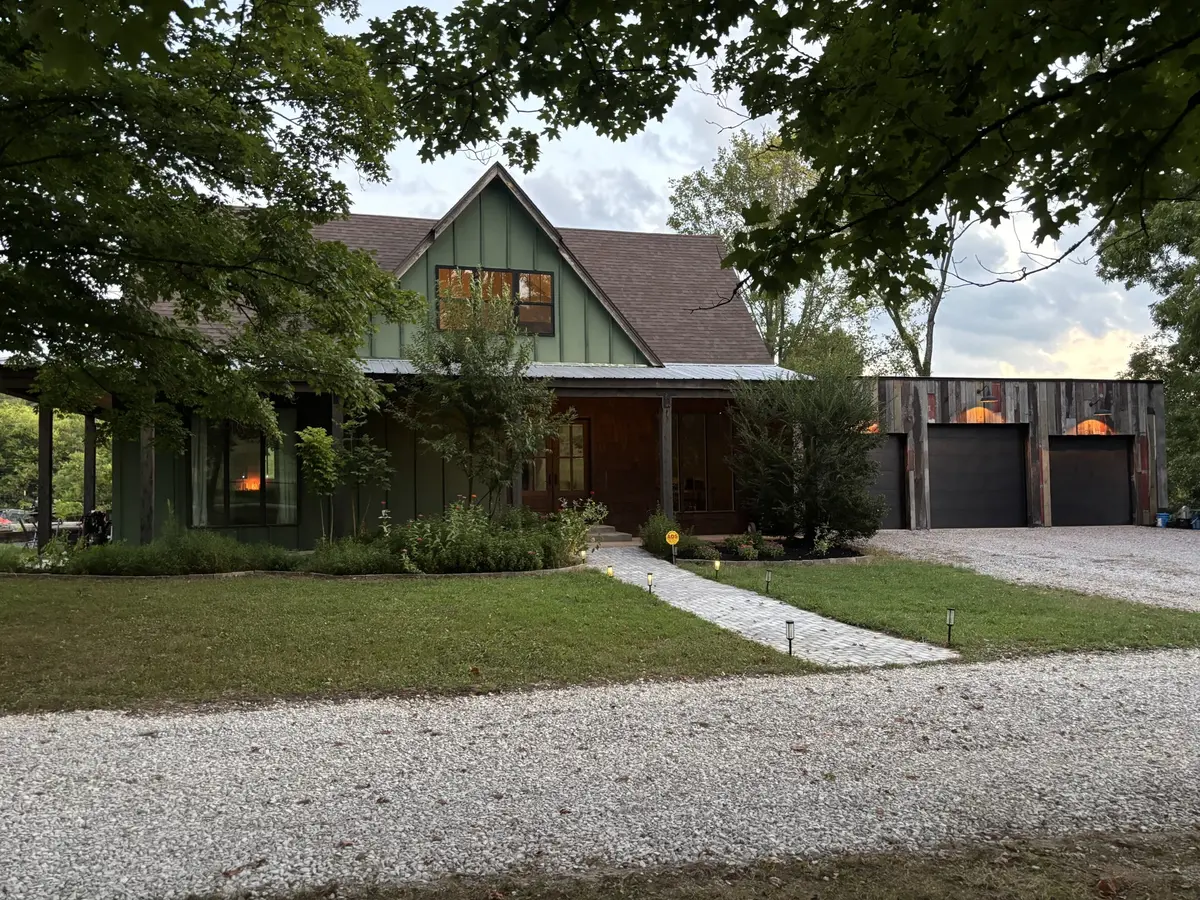 4874 Harpeth Peytonsville Rd, Thompsons Station, TN 37179