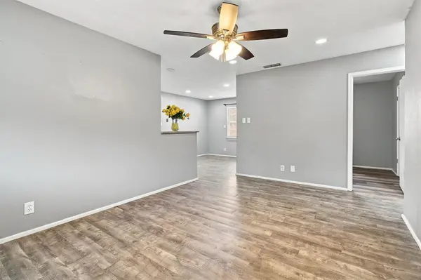 804 Aransas Drive, Euless, TX 76039